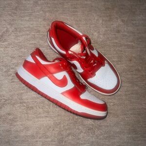 Nike Dunk Low SP university red / St. John's 2020 release (red & white)
